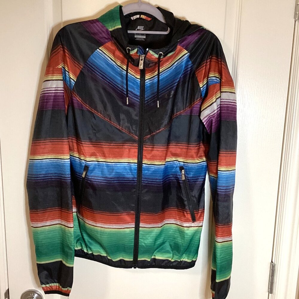 Nike Unisex Sportswear Serape Mexican Blanket Soft Shell Runner Jacket